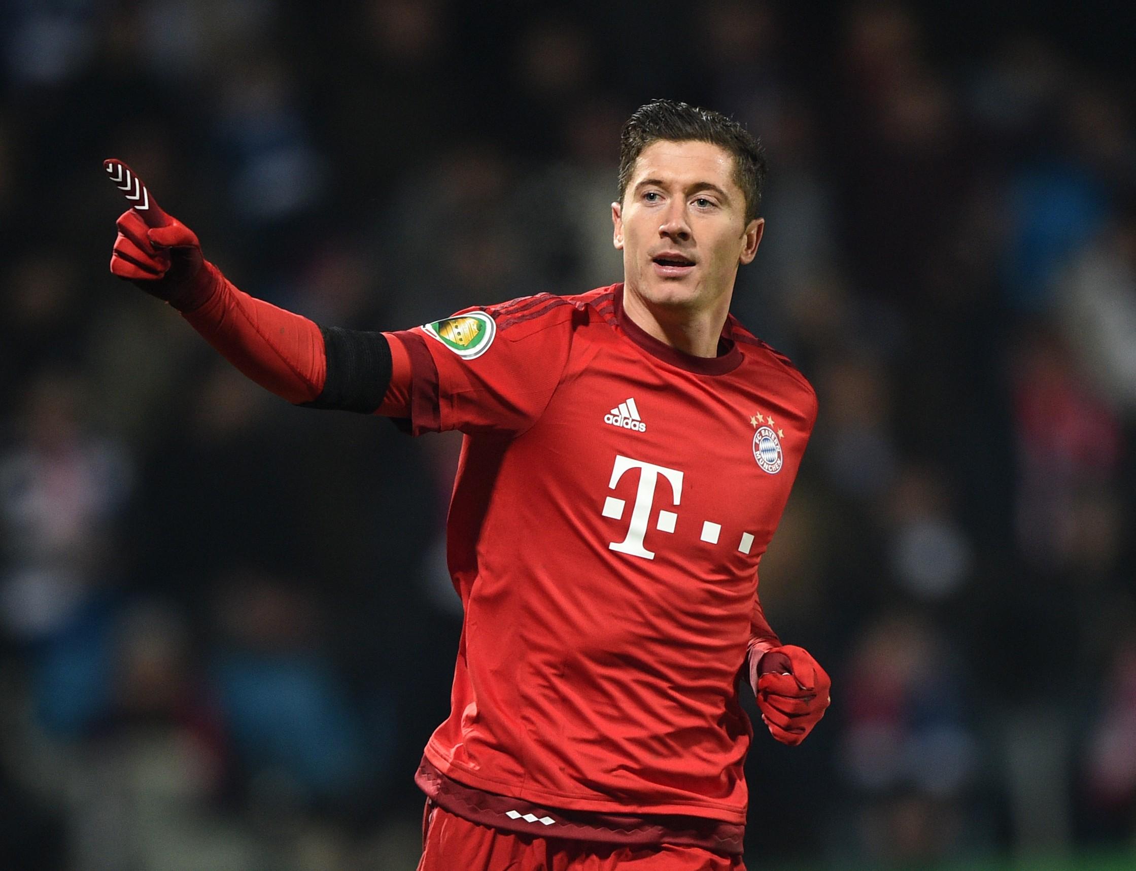 展会参展海报设计_企业展会海报设计制作